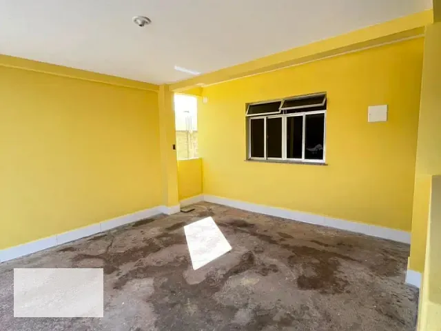 Casa 2 quartos e 1 banheiro, para alugar, no bairro Nova Graminha em Santos Dumont