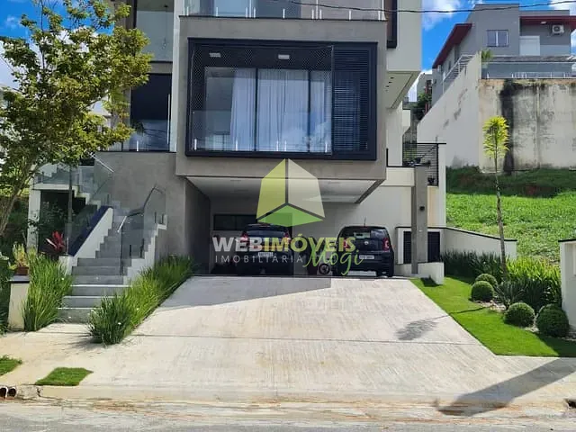 Casa com 373m² 4 quartos e 5 banheiros, à venda, no bairro Fazenda Rodeio em Mogi Das Cruzes