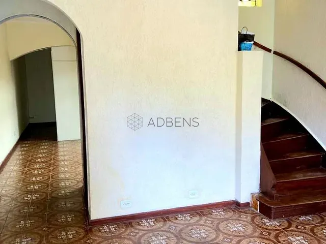 Casa com 260m² 6 quartos e 5 banheiros, à venda ou para alugar, no bairro Saúde em São Paulo