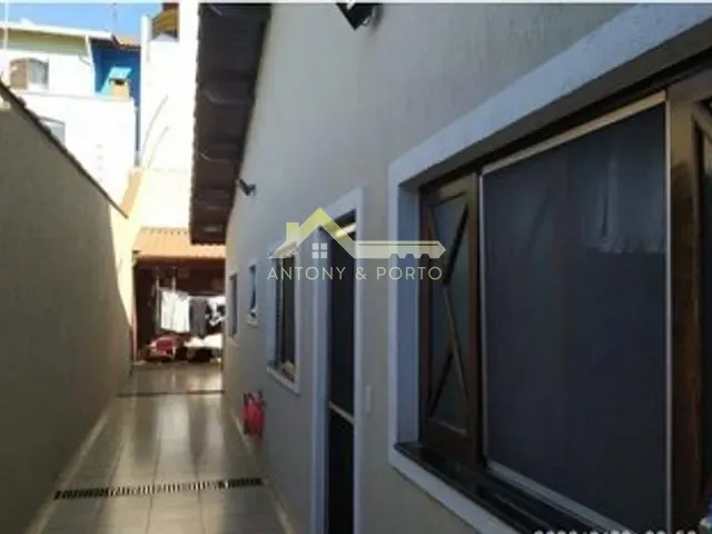 Casa com 330m² 3 quartos e 5 banheiros, à venda, no bairro Vila Rio de Janeiro em Guarulhos