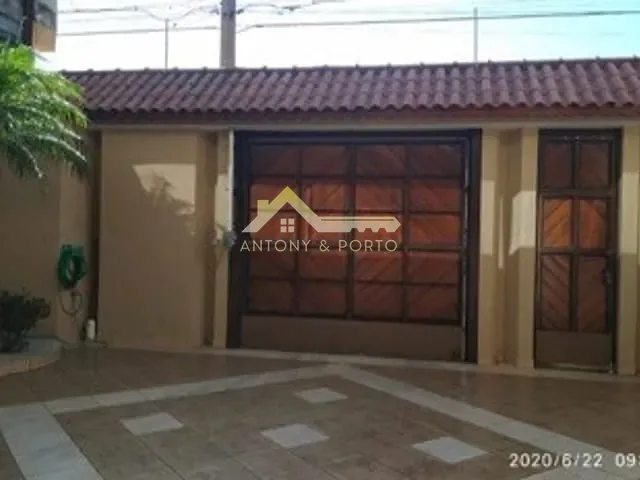 Casa com 330m² 3 quartos e 5 banheiros, à venda, no bairro Vila Rio de Janeiro em Guarulhos