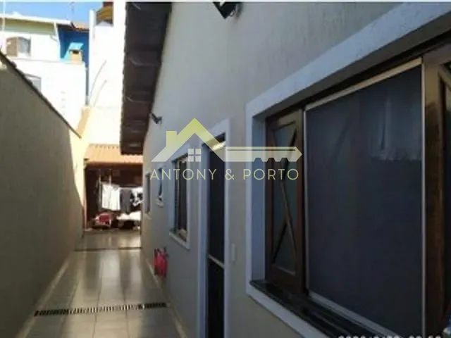 Casa com 330m² 3 quartos e 5 banheiros, à venda, no bairro Vila Rio de Janeiro em Guarulhos