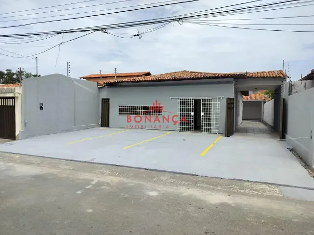 Casa para alugar, no bairro Renascença em São Luís