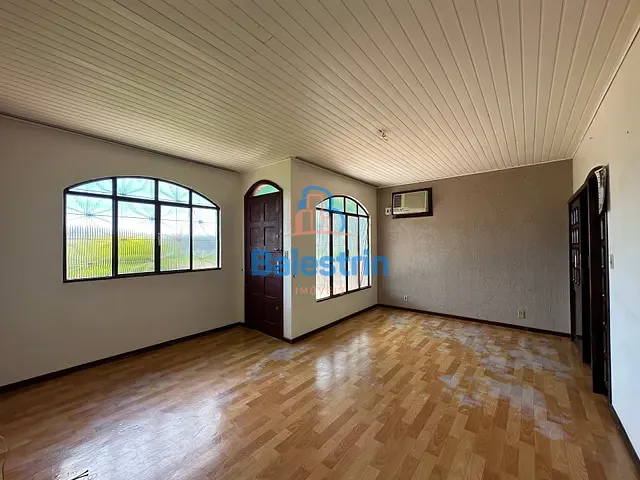Casa 3 quartos e 1 banheiro, à venda, no bairro Das Nações em Fraiburgo