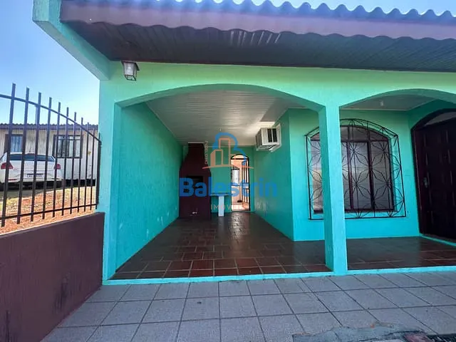 Casa 3 quartos e 1 banheiro, à venda, no bairro Das Nações em Fraiburgo