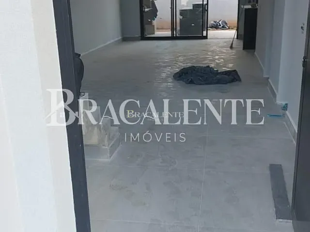 Casa com 300m² 3 quartos e 3 banheiros, à venda, no bairro Lot. Res. Santa Gertrudes em VALINHOS