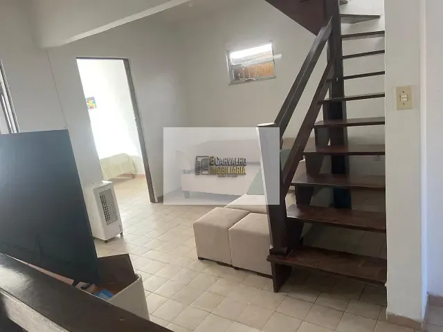 Casa 5 quartos e 2 banheiros, para alugar, no bairro Nelson Costa em Ilhéus