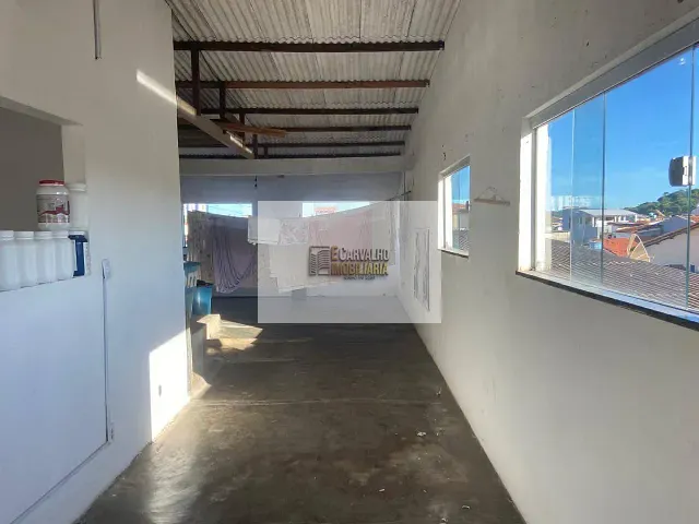 Casa 5 quartos e 2 banheiros, para alugar, no bairro Nelson Costa em Ilhéus