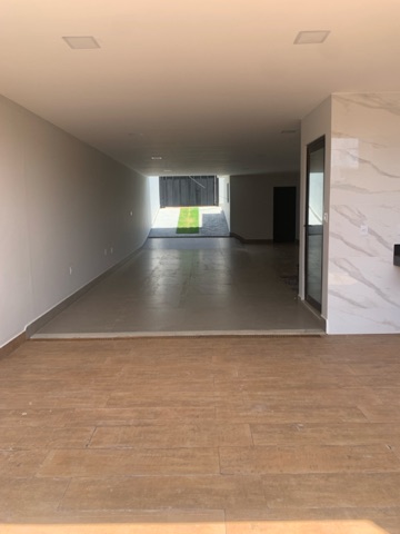 Casa 3 quartos e 2 banheiros, à venda, no bairro Cidade Nova em Governador Valadares