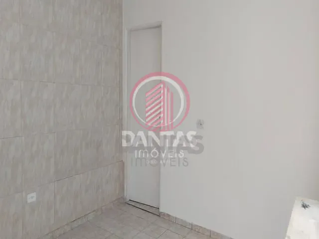 Casa 1 quarto e 1 banheiro, para alugar, no bairro Km 18 em Osasco