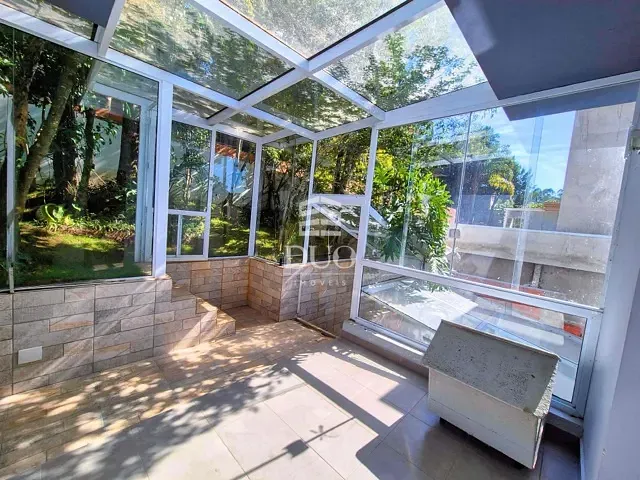 Casa com 186m² 3 quartos e 3 banheiros, à venda, no bairro Quintas do Ingaí em Santana de Parnaíba
