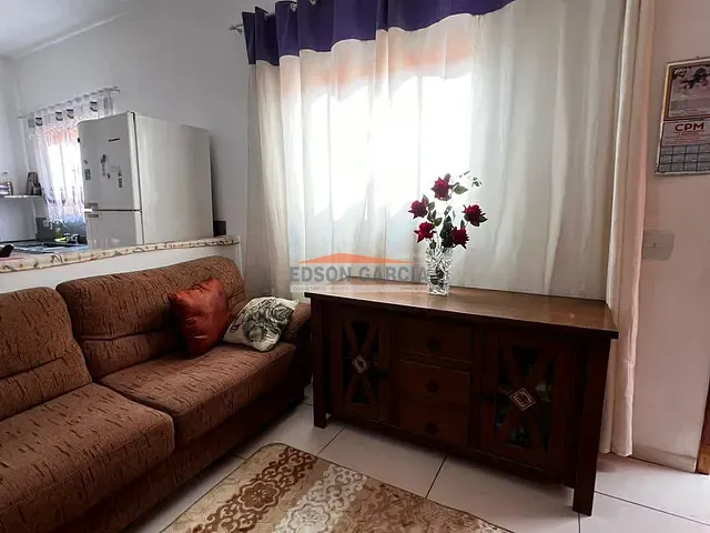 Casa 3 quartos e 3 banheiros, à venda, no bairro Parque São Bento em Sorocaba