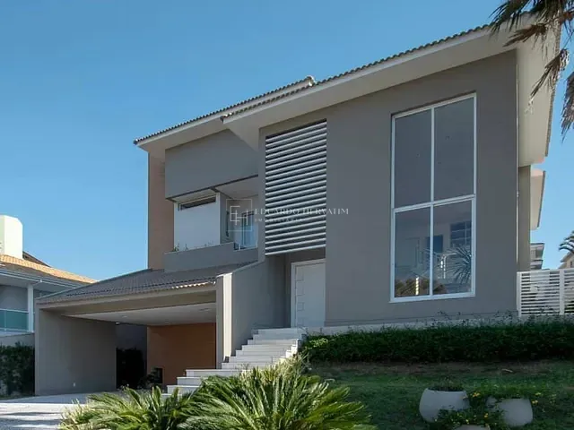 Casa 3 quartos e 5 banheiros, à venda ou para alugar, no bairro Jundiaí Mirim em Jundiaí