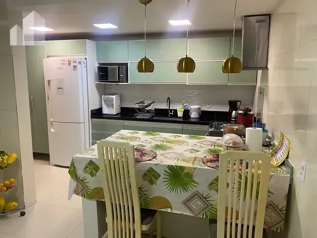 Casa com 200m² 4 quartos e 3 banheiros, à venda, no bairro Vargem Pequena em Rio de Janeiro