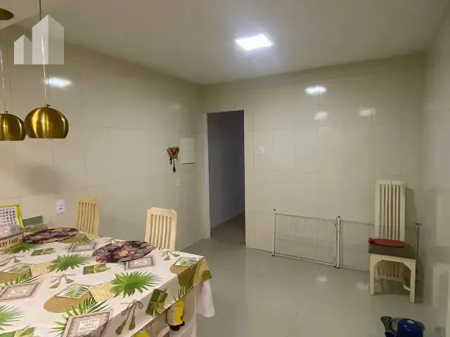 Casa com 200m² 4 quartos e 3 banheiros, à venda, no bairro Vargem Pequena em Rio de Janeiro