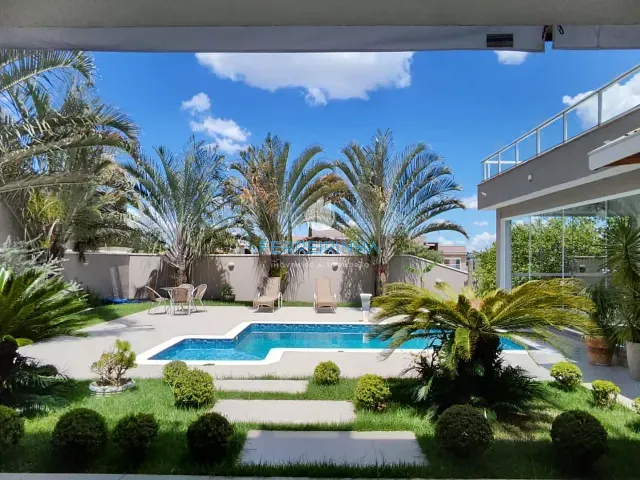 Casa com 700m² 4 quartos e 5 banheiros, à venda, no bairro Condomínio Reserva do Paratehy em São José dos Campos