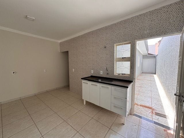 Casa com 125m² 2 quartos e 2 banheiros, à venda, no bairro Residencial Art Ville em Birigui