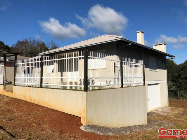 Casa com 256m² 3 quartos e 2 banheiros, à venda, no bairro Basalto em Nova Prata