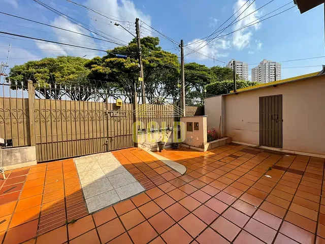 Casa com 326m² 3 quartos e 1 banheiro, à venda, no bairro Marumbi em Londrina