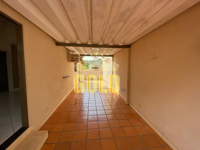 Casa com 326m² 3 quartos e 1 banheiro, à venda, no bairro Marumbi em Londrina
