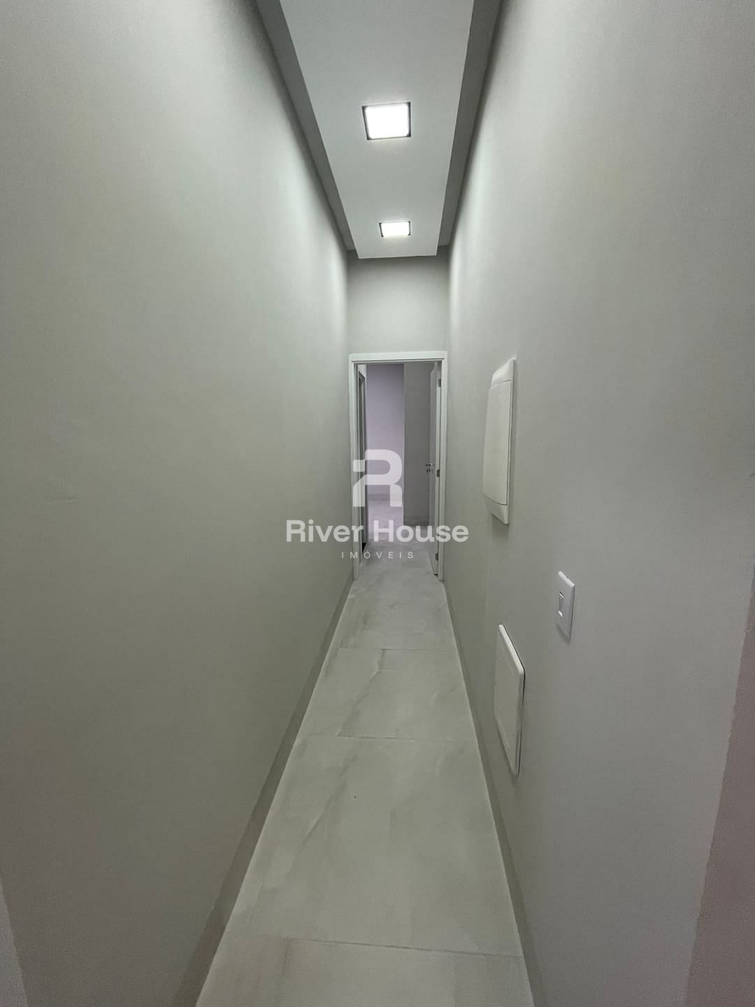Casa à venda com 3 quartos, 160m² - Foto 9