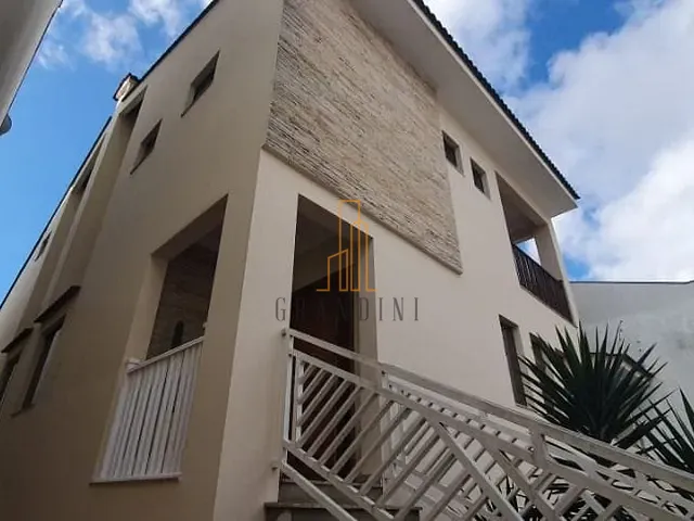 Casa com 378m² 3 quartos e 5 banheiros, à venda, no bairro Parque dos Pássaros em São Bernardo do Campo