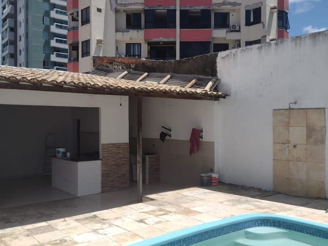Casa com 420m² 3 quartos e 3 banheiros, à venda, no bairro Atalaia em Aracaju