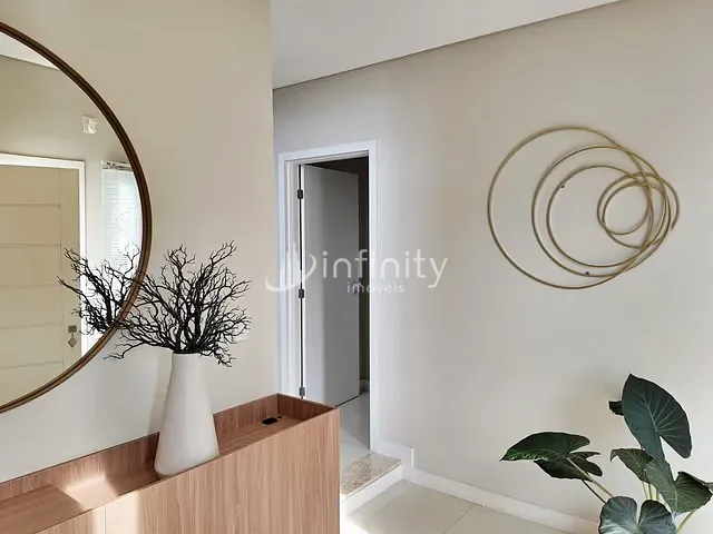 Casa com 951m² 3 quartos e 5 banheiros, à venda, no bairro Centro I Baixada em Mafra