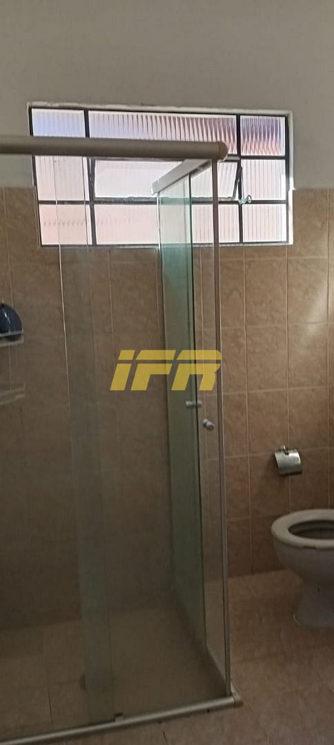 Casa, 3 quartos, 200 m² - Foto 14