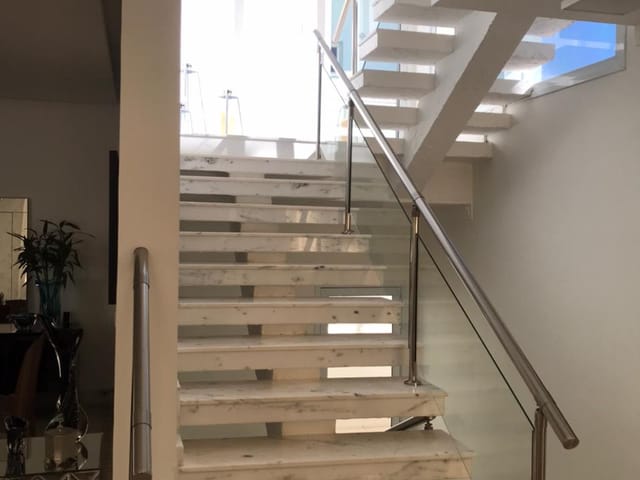 Casa com 737m² 3 quartos e 4 banheiros, à venda, no bairro Condomínio Residencial Terras do Caribe em Valinhos