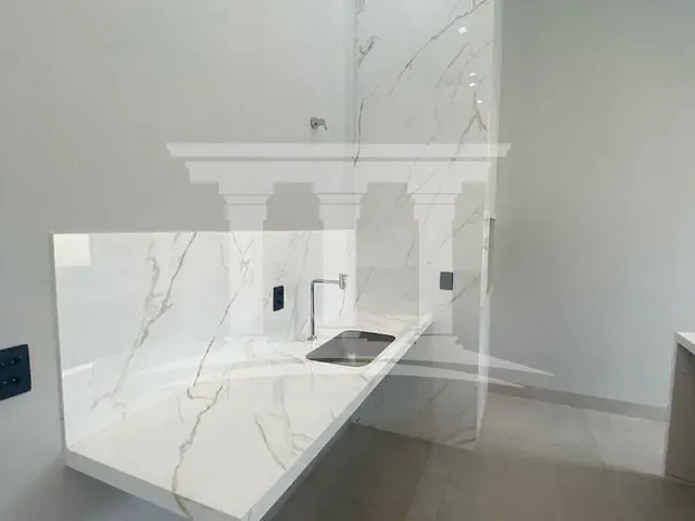 Casa com 360m² 3 quartos e 2 banheiros, à venda, no bairro Jardim Belo Horizonte em Sinop