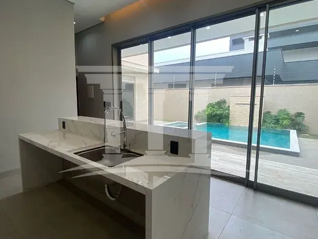 Casa com 360m² 3 quartos e 2 banheiros, à venda, no bairro Jardim Belo Horizonte em Sinop