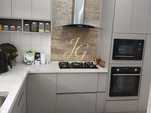 Casa 4 quartos e 4 banheiros, à venda, no bairro Loteamento Mogilar em Mogi das Cruzes