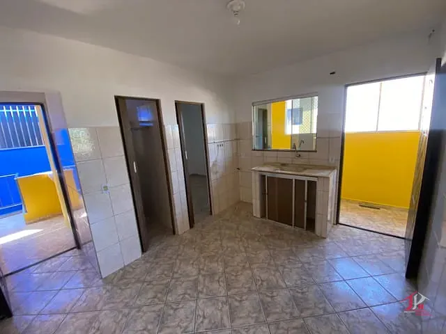 Casa 1 quarto e 1 banheiro, para alugar, no bairro Corumba em Itanhaém