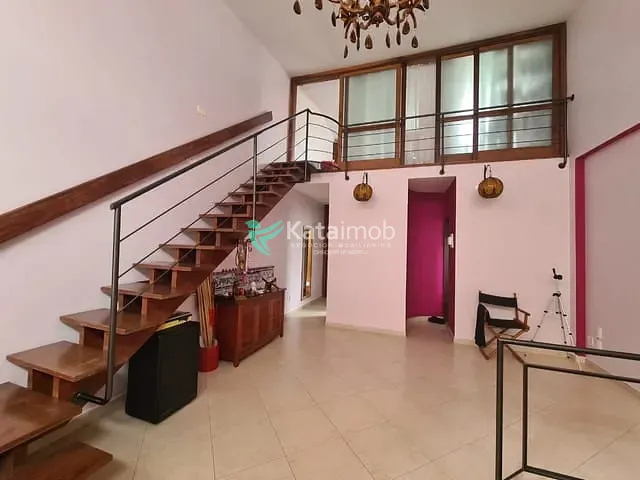 Casa 2 quartos e 4 banheiros, à venda, no bairro Mirandópolis em São Paulo
