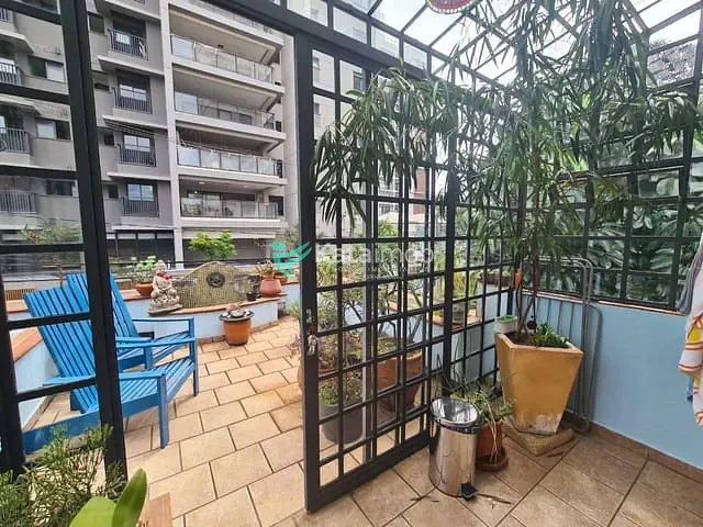 Casa 2 quartos e 4 banheiros, à venda, no bairro Mirandópolis em São Paulo