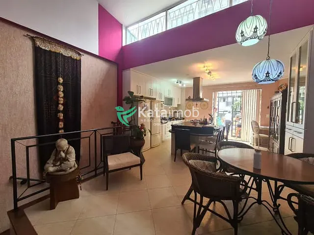 Casa 2 quartos e 4 banheiros, à venda, no bairro Mirandópolis em São Paulo