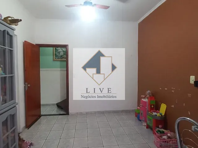 Casa 2 quartos e 2 banheiros, à venda, no bairro Jardim Paz em Americana