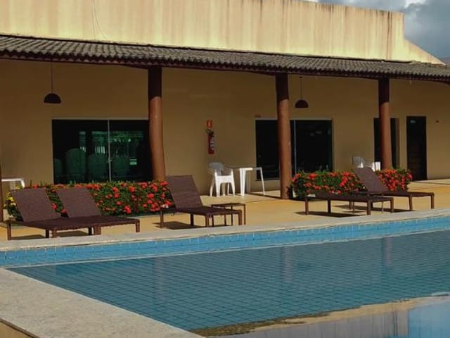Casa 4 quartos e 6 banheiros, à venda, no bairro Robalo em Aracaju