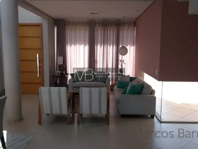 Casa com 501m² 4 quartos e 4 banheiros, à venda, no bairro Royal Tennis Residence & Resort em Londrina
