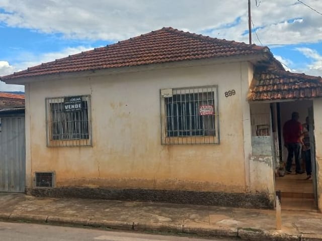 Foto do anúncio: Casa à Venda em Vila Isabel, Itajubá MG