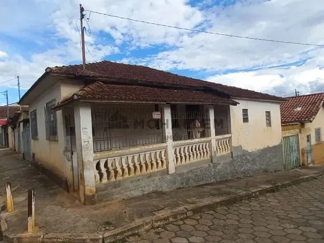 Casa com 110m² 2 quartos e 1 banheiro, à venda, no bairro Vila Isabel em Itajubá