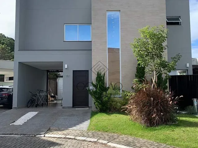 Casa com 180m², à venda, no bairro São Judas Tadeu em Balneário Camboriú