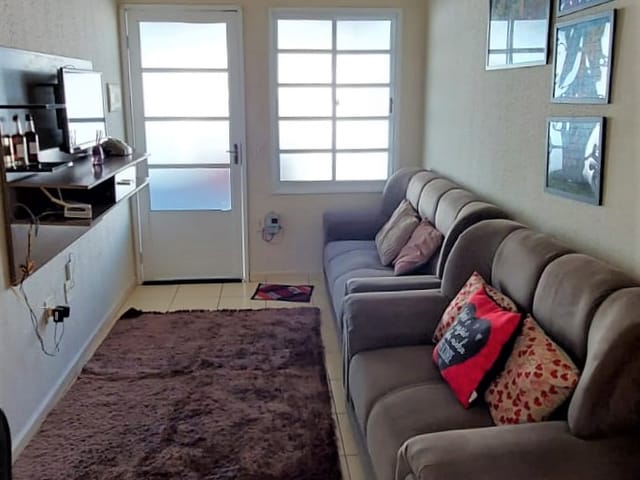 Casa com 100m² 2 quartos e 2 banheiros, à venda, no bairro Residencial Quinta da Colina em Olímpia