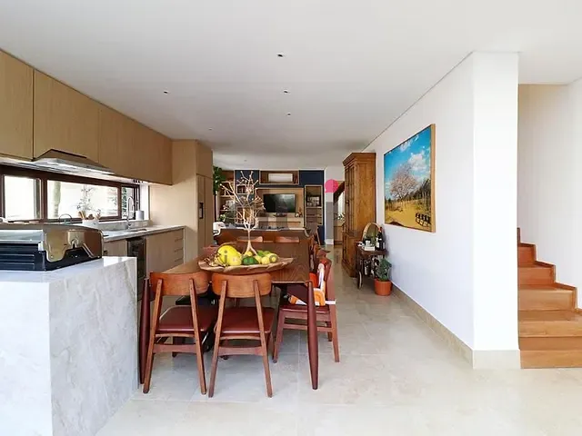 Casa com 270m² 4 quartos e 7 banheiros, à venda, no bairro Vila Nova Conceição em São Paulo