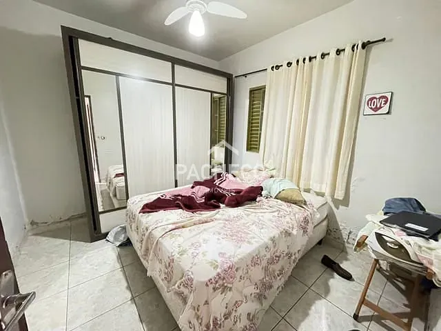 Casa com 300m² 4 quartos e 2 banheiros, à venda, no bairro Jardim Perola em Santa Bárbara d'Oeste