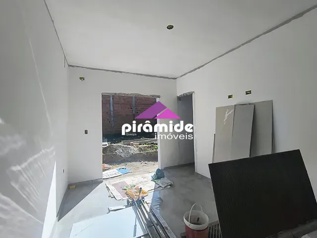 Casa com 245m² 3 quartos e 2 banheiros, à venda, no bairro Jardim das Gaivotas em Caraguatatuba
