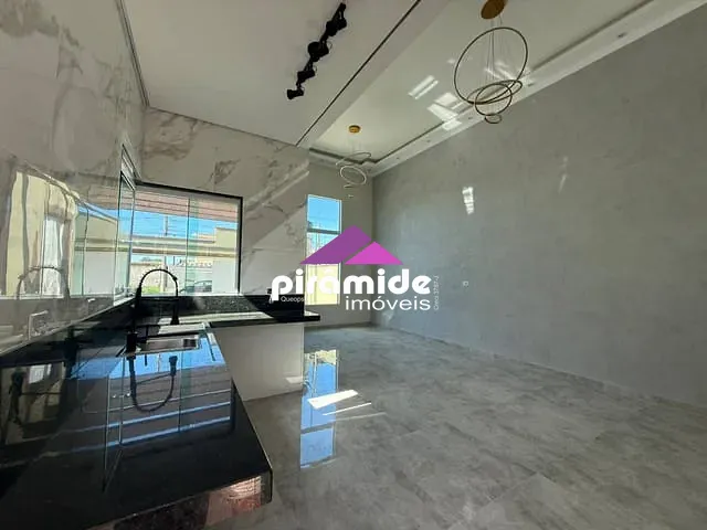 Casa com 245m² 3 quartos e 2 banheiros, à venda, no bairro Jardim das Gaivotas em Caraguatatuba