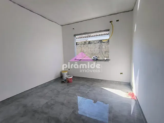 Casa com 245m² 3 quartos e 2 banheiros, à venda, no bairro Jardim das Gaivotas em Caraguatatuba