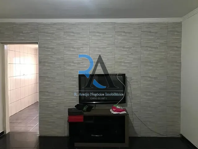 Casa 3 quartos e 1 banheiro, para alugar, no bairro Jardim Santa Adélia em São Paulo